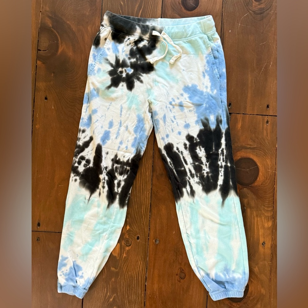 Electric and rose tie dye sweatpants size small